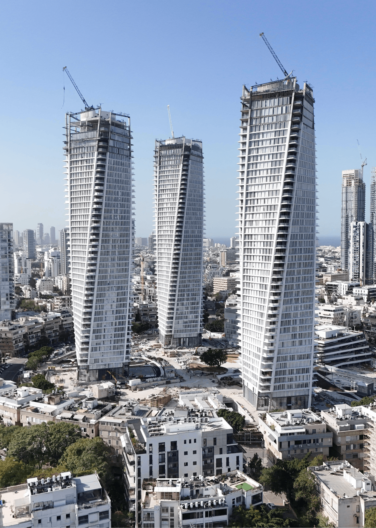 Kikar HaMedina Towers